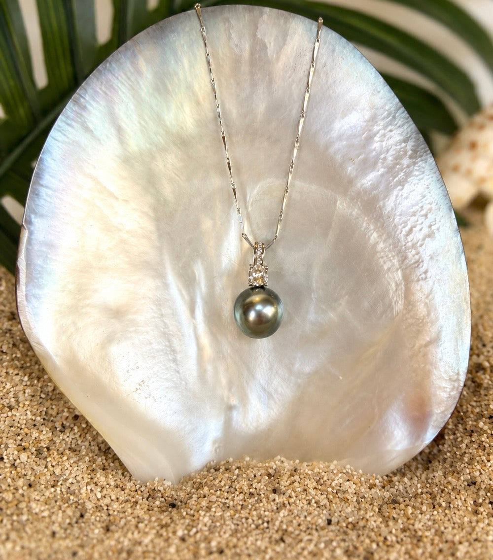 Collier AMANU en argent 925 avec perle de Tahiti bleu gris de 10,3 mm et zirconiums