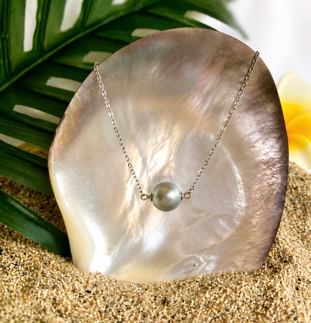 Collier PUKA PUKA en argent 925 avec authentique perle de Tahiti grise de 10,6 mm