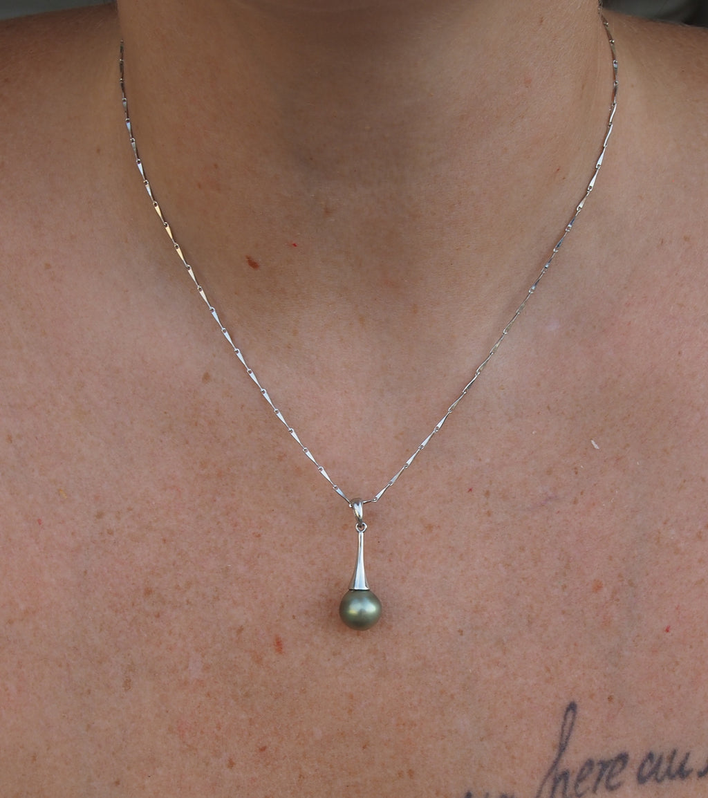Collier argent 925 avec authentique perle de Tahiti gris vert naturelle
