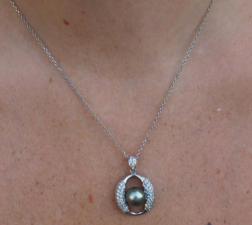 Pendentif HEREHERETUE en argent 925 orné d'une perle de Tahiti multicolore de 9,65 mm